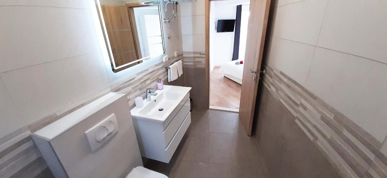 Penthaus Apartment N&M Baška Voda エクステリア 写真